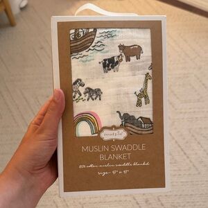 Mud Pie Muslin Swaddle Blanket with Noah’s Ark and Rainbow Design